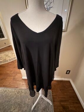 Soft Surroundings Black V-Neck Tunic